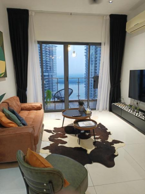 Country Garden Danga Bay Seaview Topmost Floor